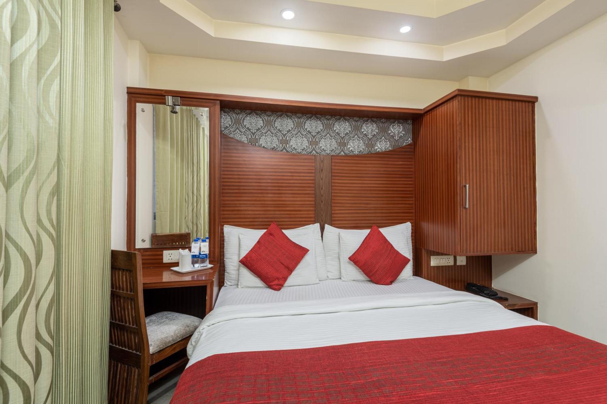 Rock Castle By Dls Hotels شيملا المظهر الخارجي الصورة
